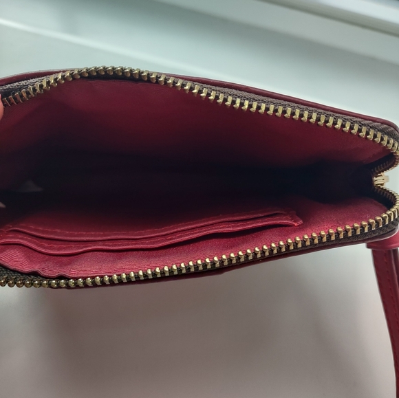 Coach wristlet Wallet red and brown printed Great condition - Picture 7 of 12